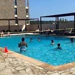 Pour 4 Avec Salon De Jardin - Seyne-sur-mer - Api-1-52-870 *